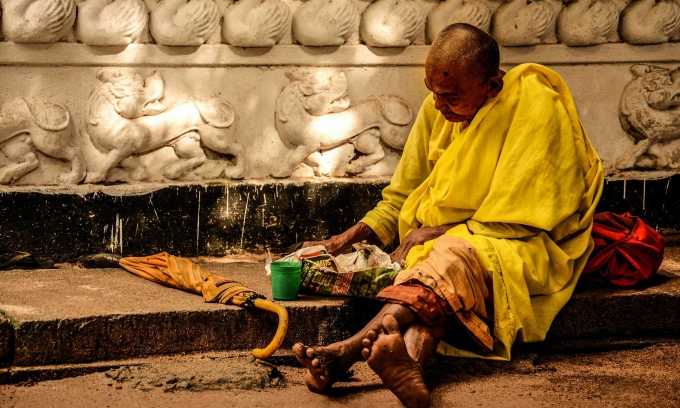 Chinese language province valedictorian turns into homeless scavenger
