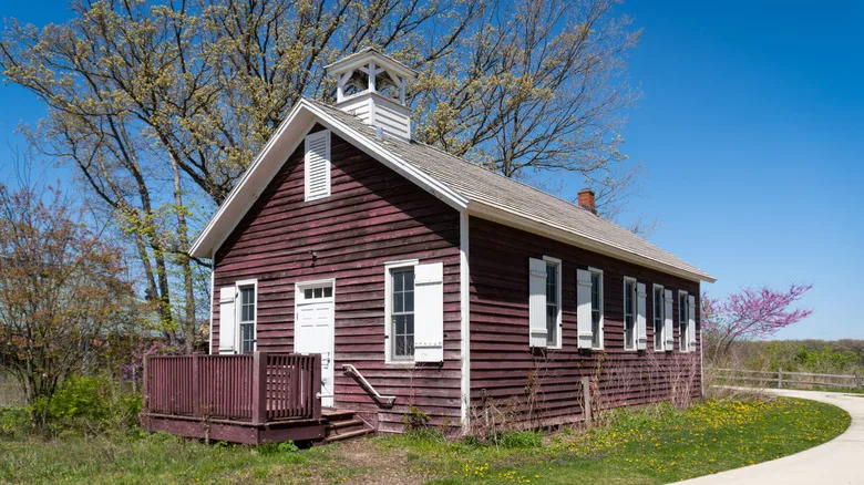 Little Red Schoolhouse Nature Center in Cook County, Illinois