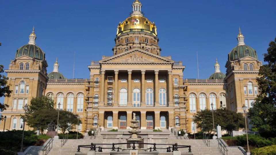 Des Moines Iowa State Capitol Building