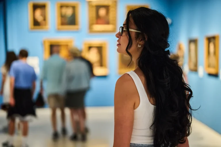 See the painting Taylor Swift fans are flocking to a German museum to find