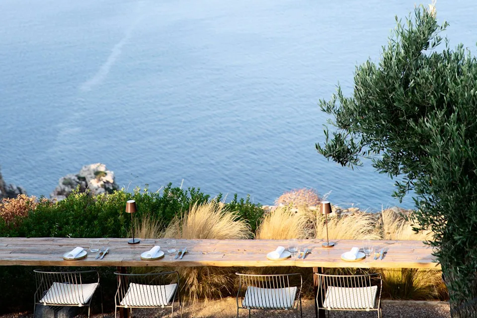 Bostani Bar & Restaurant Dining tables at Bostani Bar & Restaurant.