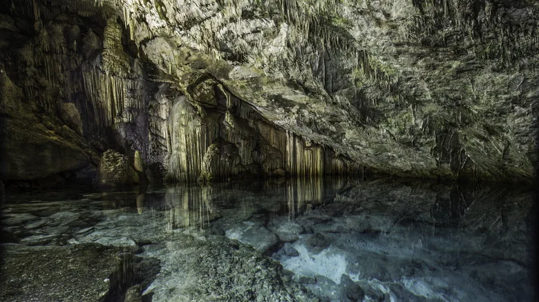 crystal caves bermuda
