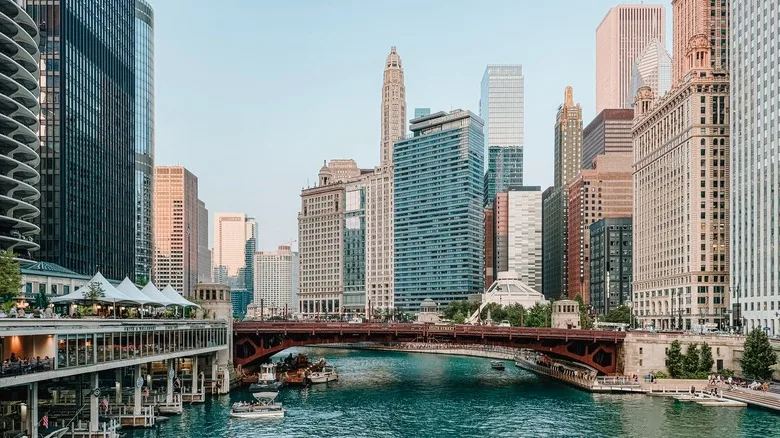 Evening view of the Chicago River and Chicago's skyline with its beautiful skyscrapers