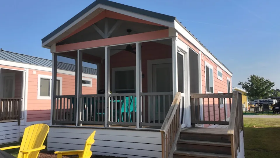 exterior of deluxe cabin at Cape Charles/Chesapeake Bay KOA Resort