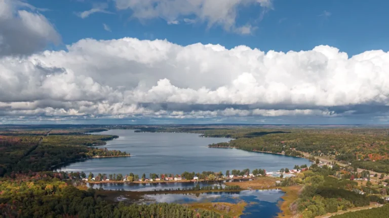 New York’s Super Clean ‘Glimmerglass’ Lake Is Tucked Next To ‘America’s Most Perfect Village’