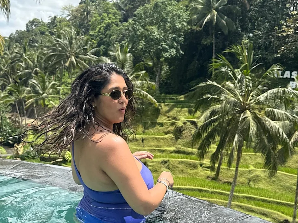 Aniqah Bhatnagar in a pool in Bali, Indonesia.