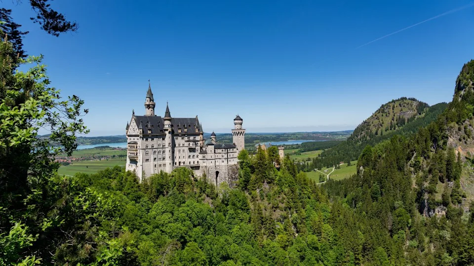Neuschwanstein Castle in Spring – Bavaria, Germany