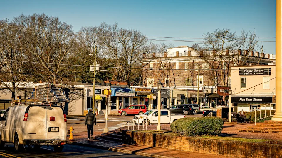 Raleigh, North Carolina USA-03 02 2021: Walking Toward the Hayes Barton Neighborhood in Five Points Raleigh.