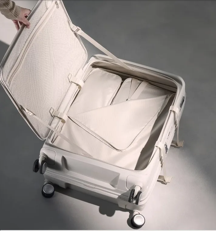 Samsonite Carry On Bag