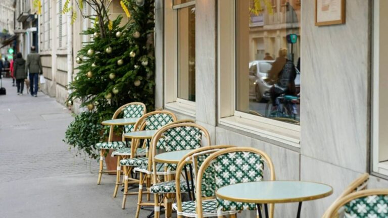 10 cozy cafes worth traveling for