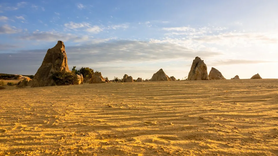 An image of the beautiful Pinnacles Desert in western Australia
