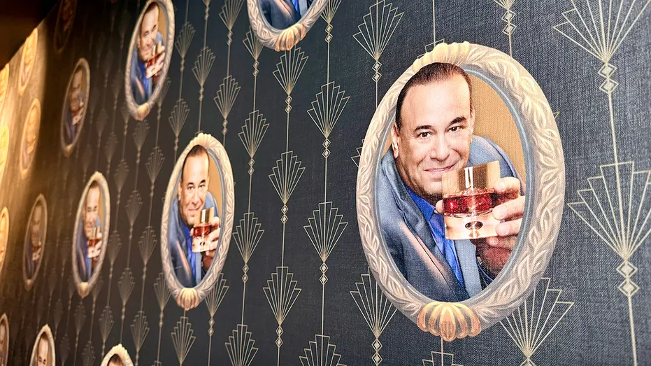 Jon Taffer wallpaper at Taffer's Tavern Orlando