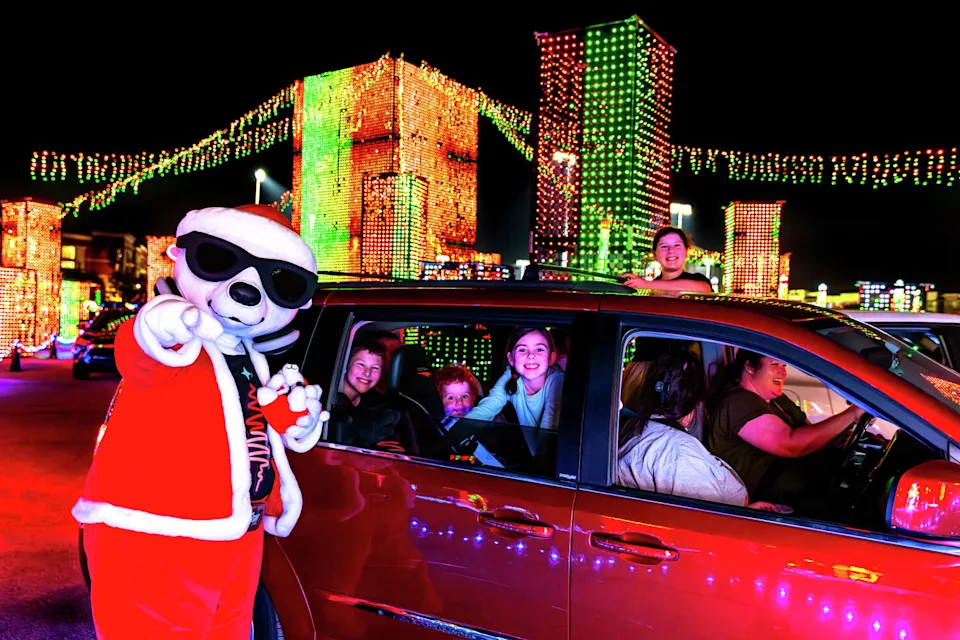 The Light Park is open seven days a week, including holidays, with hours from 5:30 p.m. to 10 p.m. Sunday through Thursday and 5:30 p.m. to 11 p.m. on Fridays and Saturdays. (Provided by Light Park Austin)