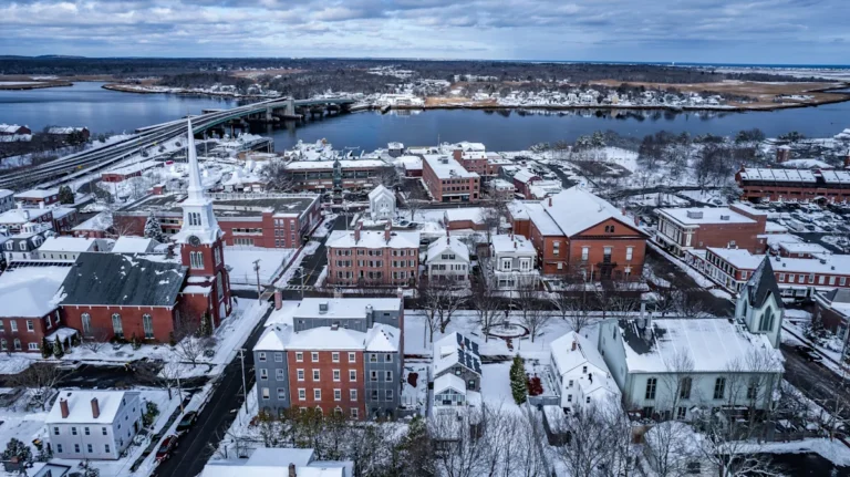 Massachusetts’ Charming Coastal City Offers A Quiet, Idyllic Winter Getaway
