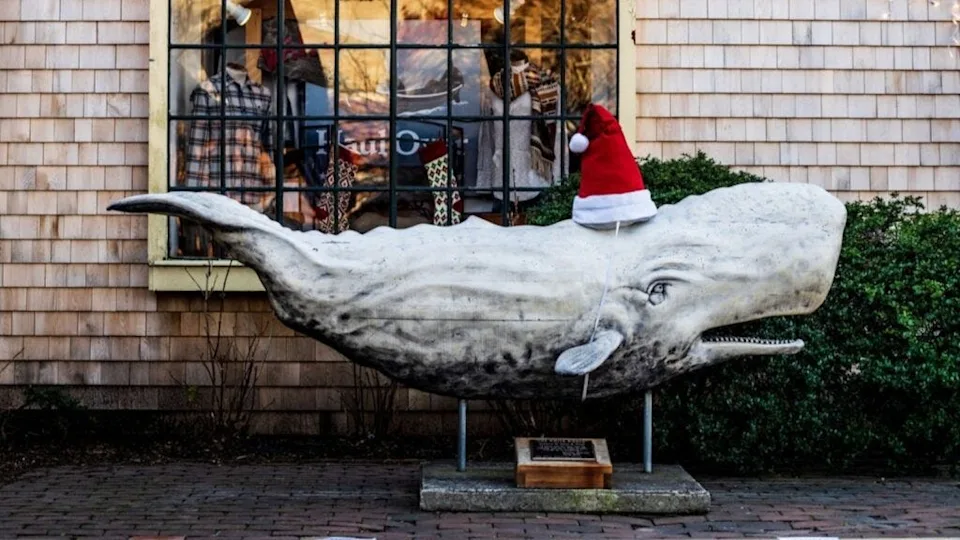Nantucket has lots of Christmas spirit.