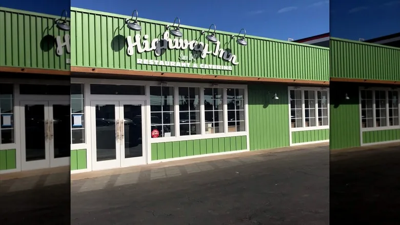 Exterior of Highway Inn in Waipahu