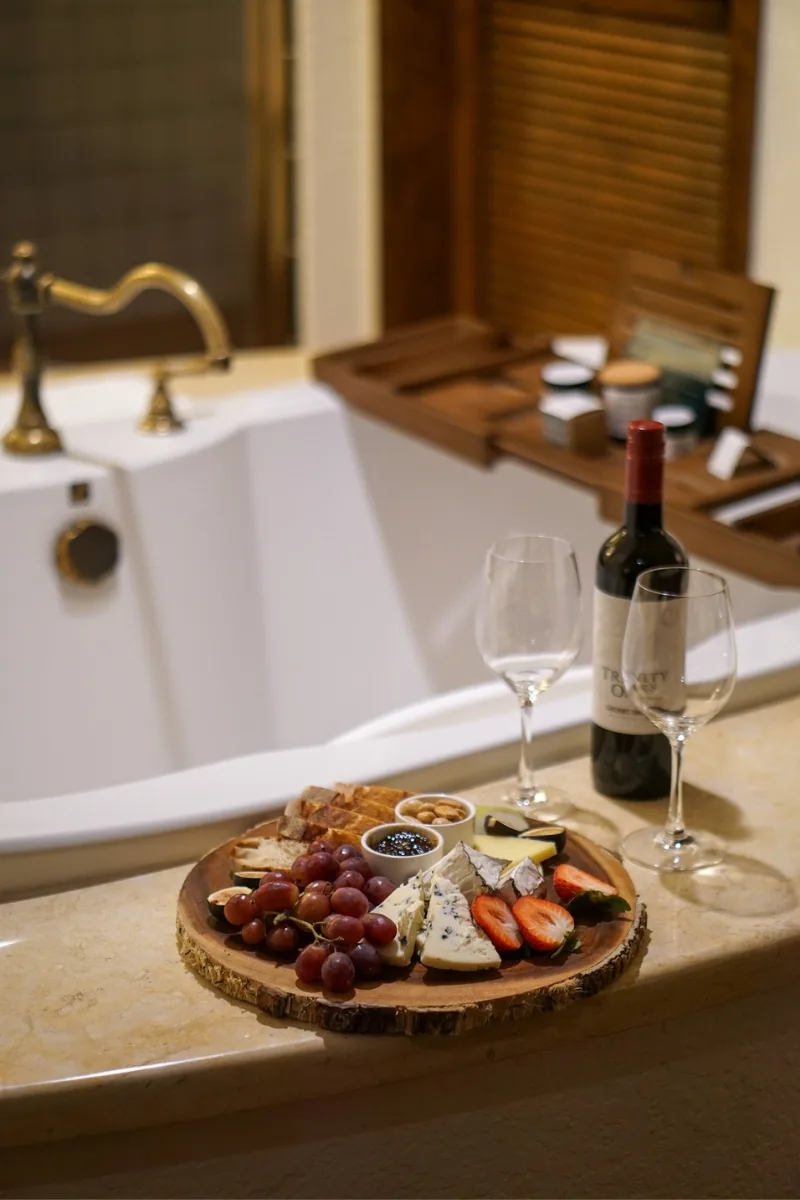 Travel Guide to Sonoma Valley_ Be Inspired to Celebrate The Magic of The Holidays in California's Wine Country