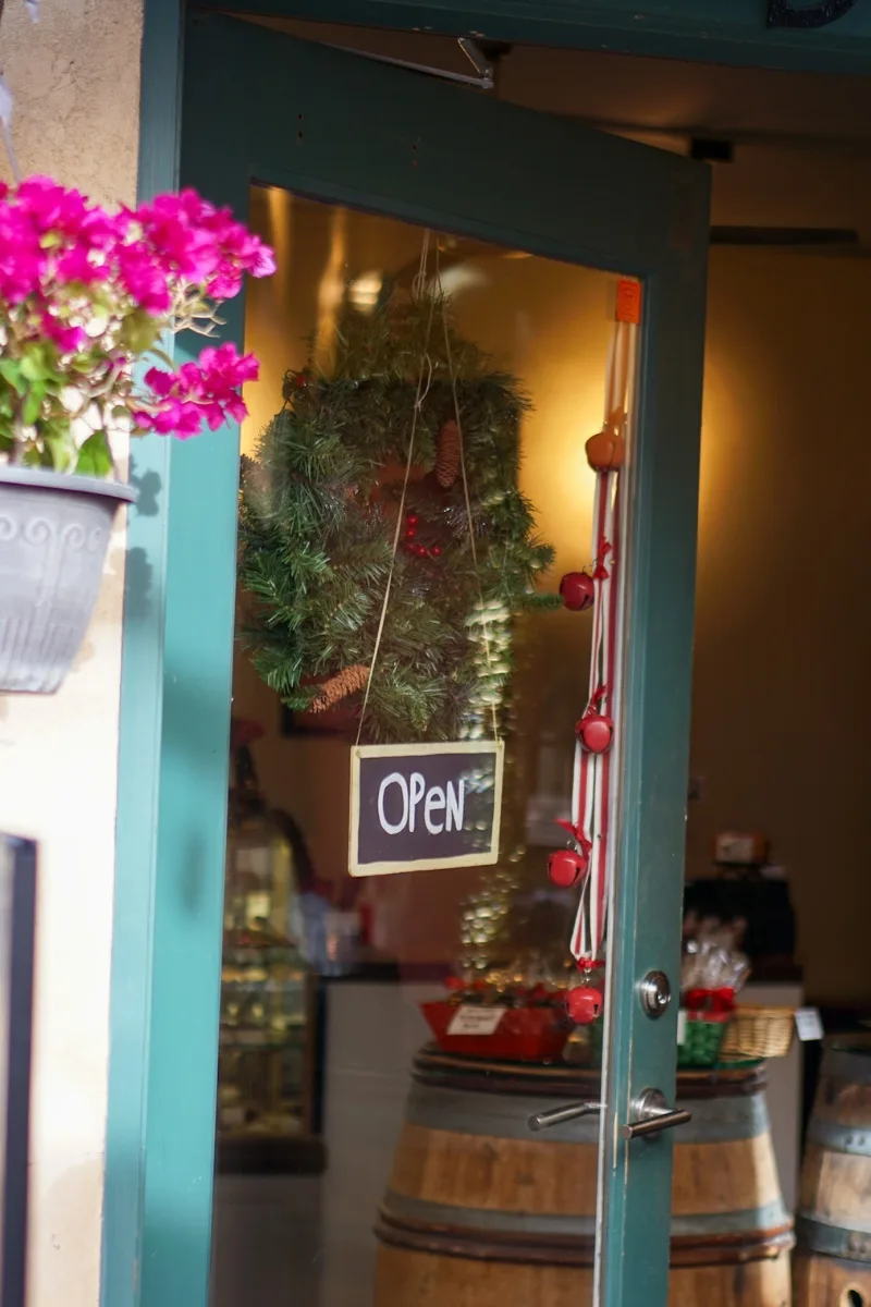 Travel Guide to Sonoma Valley_ Be Inspired to Celebrate The Magic of The Holidays in California's Wine Country