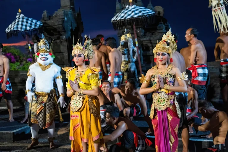 What Travelers Never Get Told