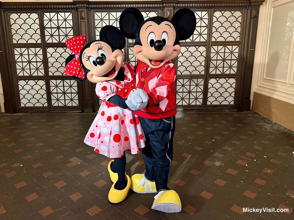 Mickey and Minnie at Sweethearts Nite