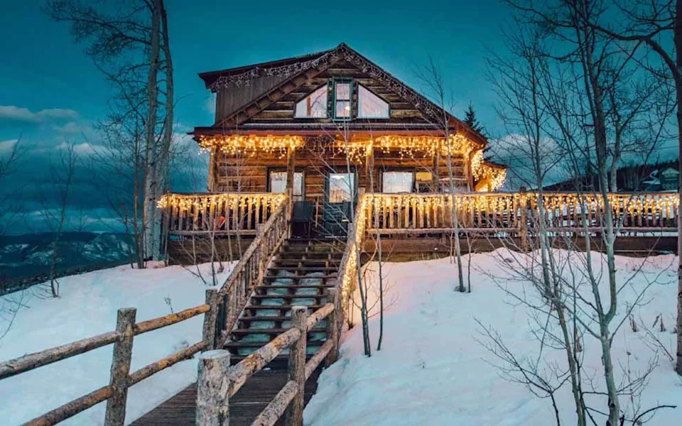 The Cabin and Sun Club bar, Aspen, Colorado