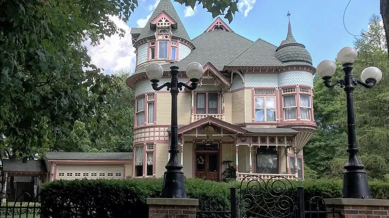 David Syme Queen Anne style home lords over Sycamore street