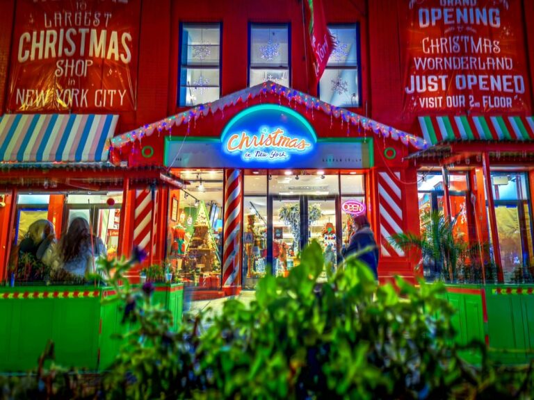 5 tips for planning the best trip to New York City for Christmas from a former New Yorker