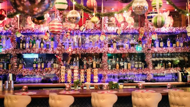 Blind Elf pop-up bar decorated for Christmas season.