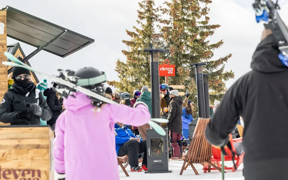 Eleven212 bar, Aspen, Colorado, USA