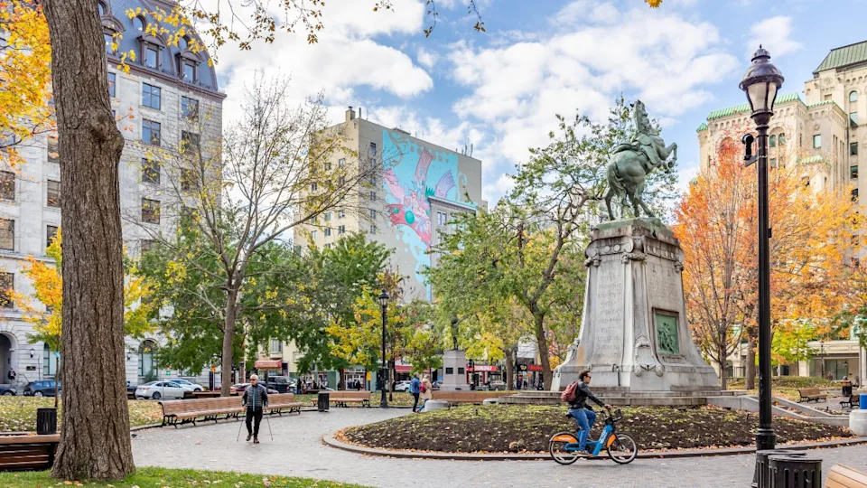 Dorchester Square in Montreal