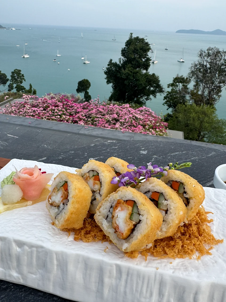 Akoya Star Lounge sushi