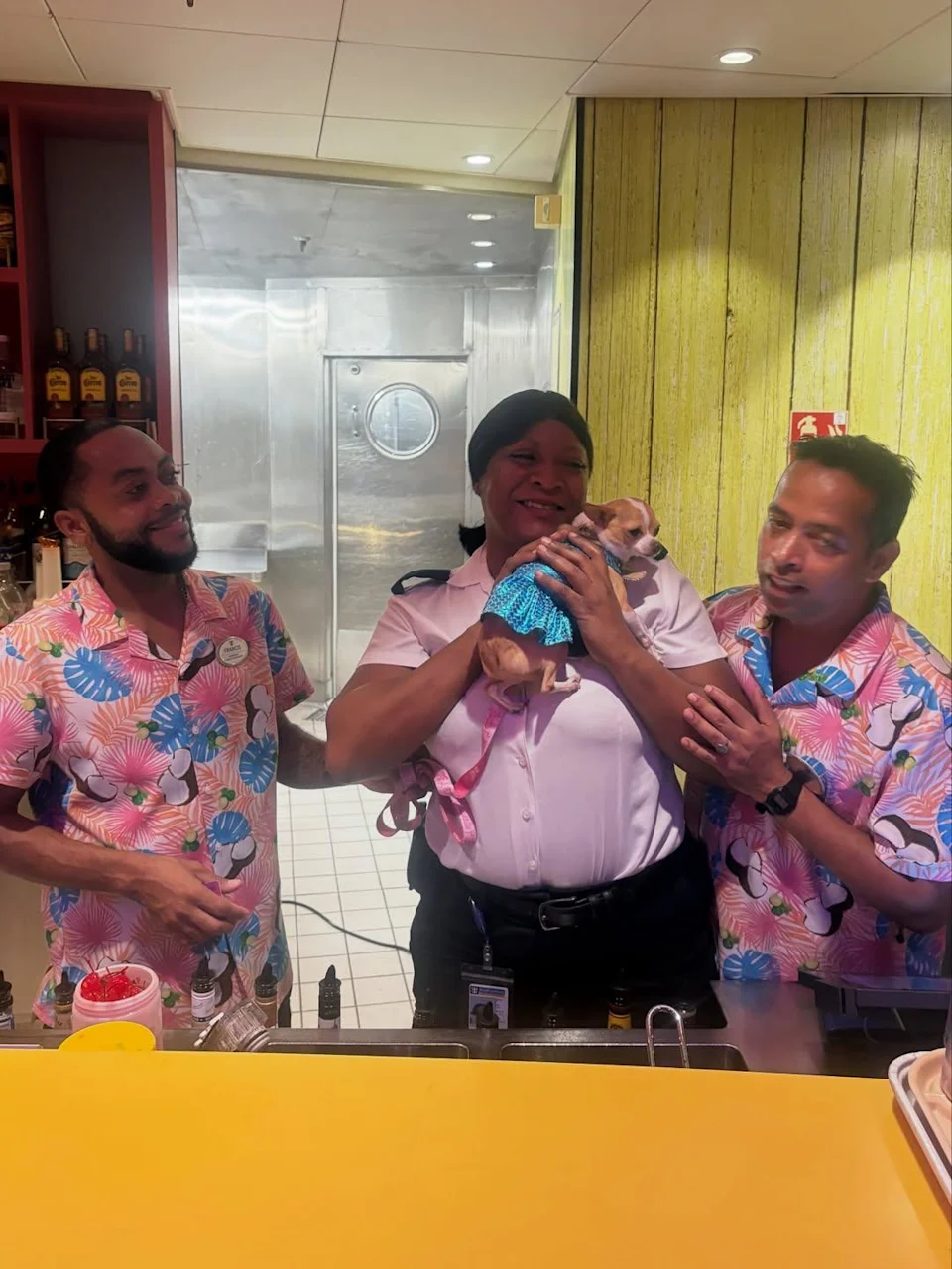 TikTok star Bruiser Woods making friends on the cruise