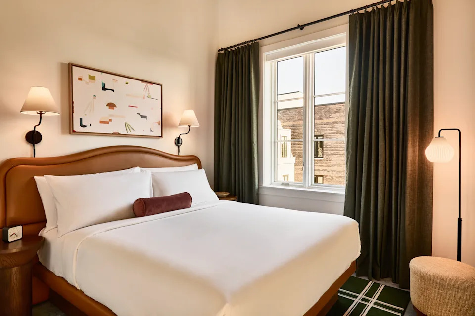 A bedroom at The Ann, Savannah