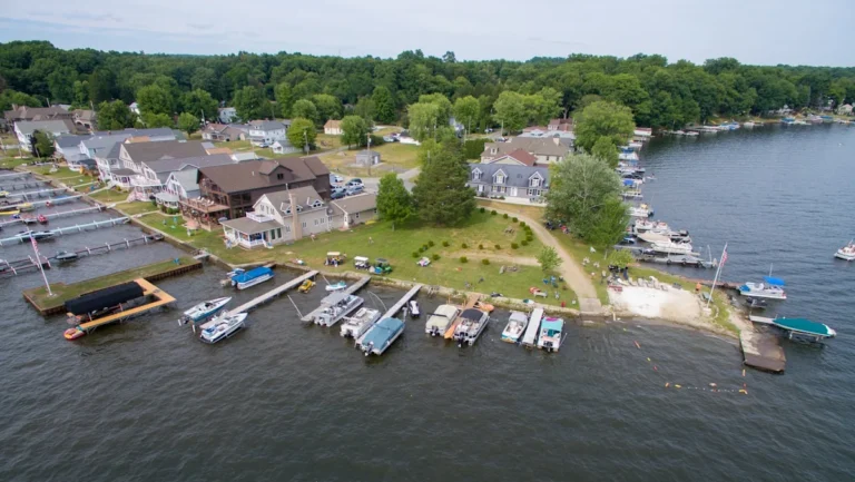 The Pennsylvania Destination That’s Chock-Full Of Fun Lake Adventures