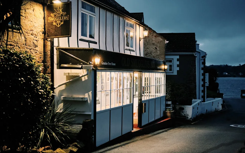 Old Smugglers Inn; Jersey restaurants