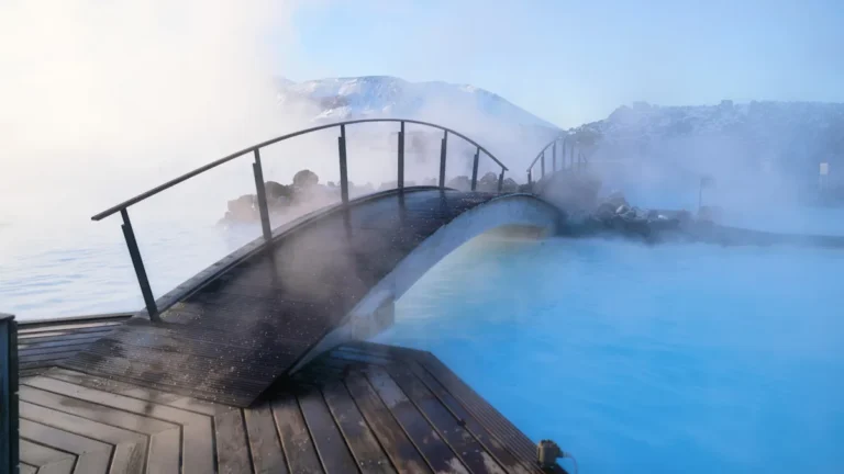 The Annoying Hot Spring Tourist Habit To Avoid Doing At All Costs While In Iceland