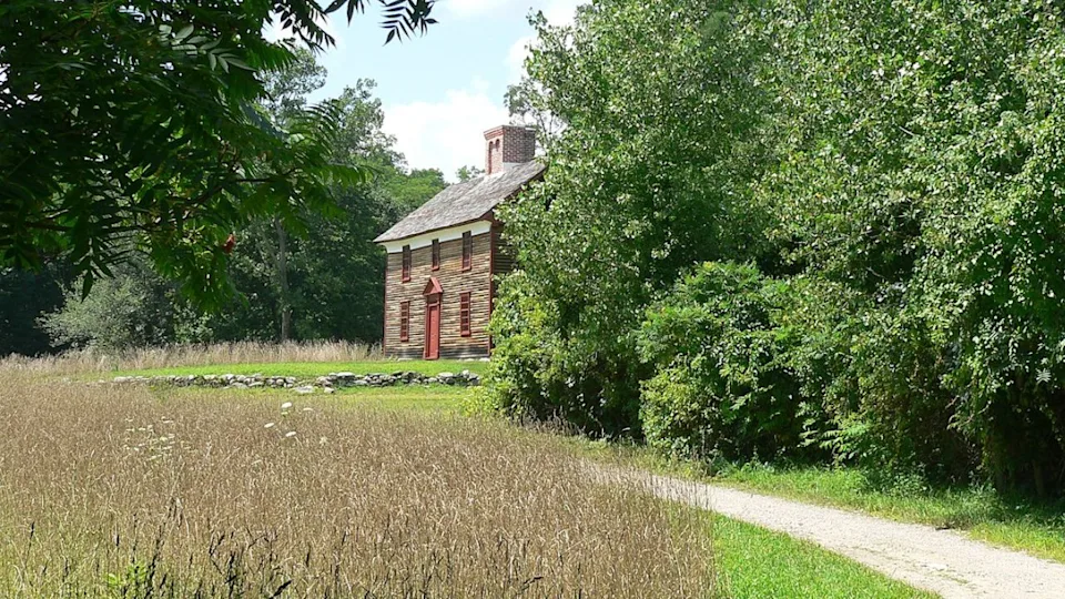 Battle Road and Captain William Smith House in Minute Man
