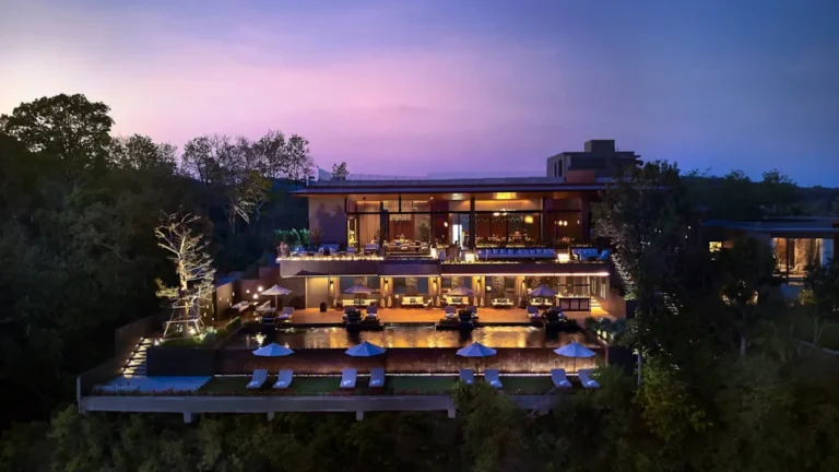 A hillside luxury hideaway in southern Phuket: V Villas Phuket