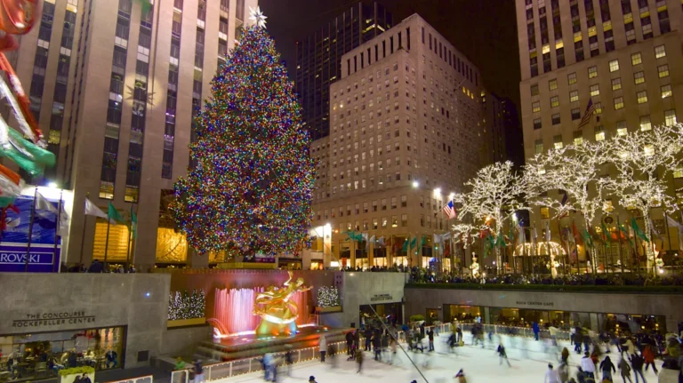 2025’s ‘Best US Winter Destination’ Is An Endlessly Popular City Escape With Christmas Charm