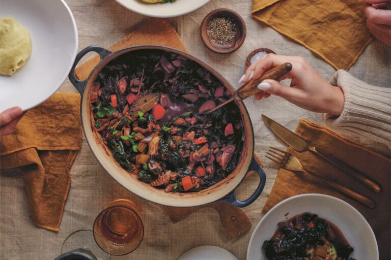 Pamela Anderson’s vegetable bourguignon is a hearty dish for cozy nights
