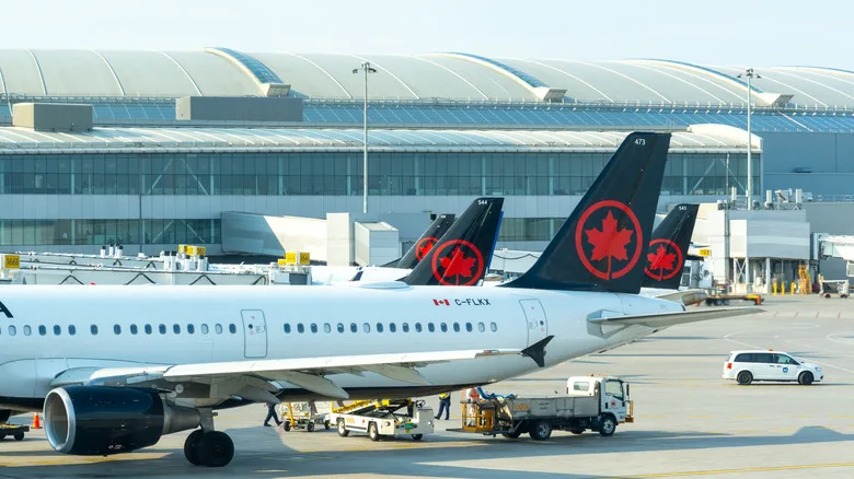 air canada planes