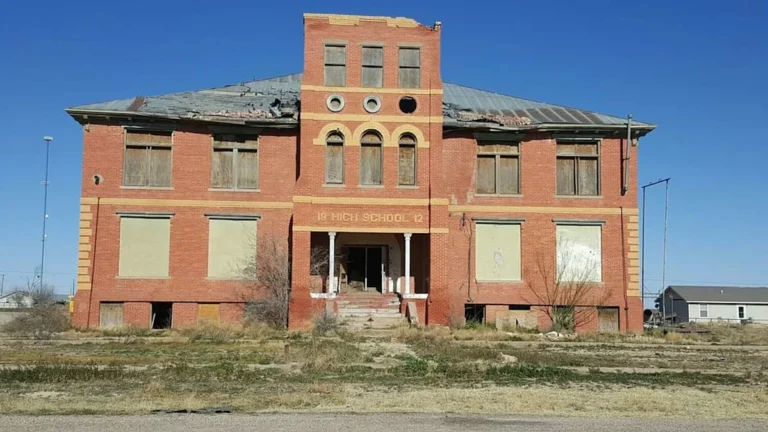 Texas has more ghost towns than any other state-these 5 are worth exploring