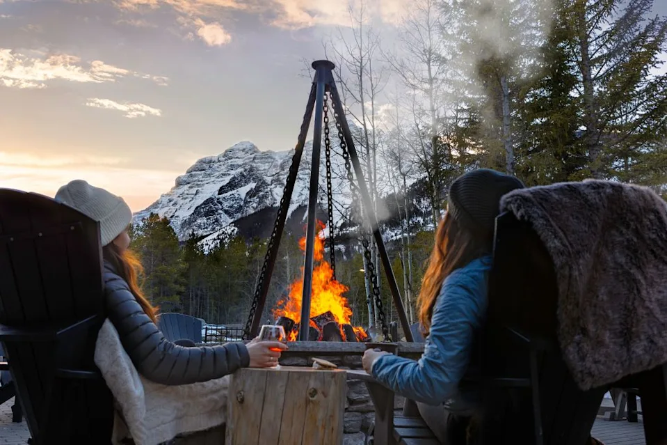 In Alberta, the new, five-star Black Diamond Club pairs relaxation with pulse-pounding adventure. Black Diamond Club