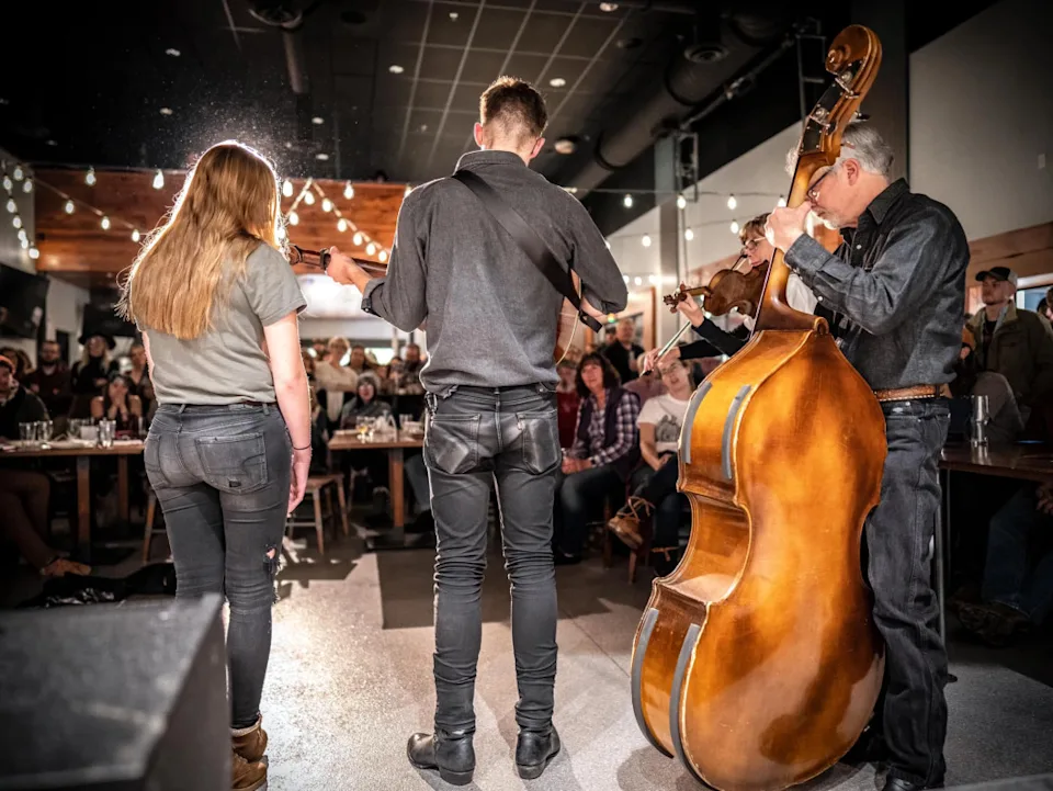 Rapids Brewing Live MusicVisit Grand Rapids