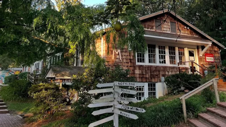 Pennsylvania’s ‘Utopian Arts And Crafts Community’ Brims With Beauty And Creative Vibes Near Philly