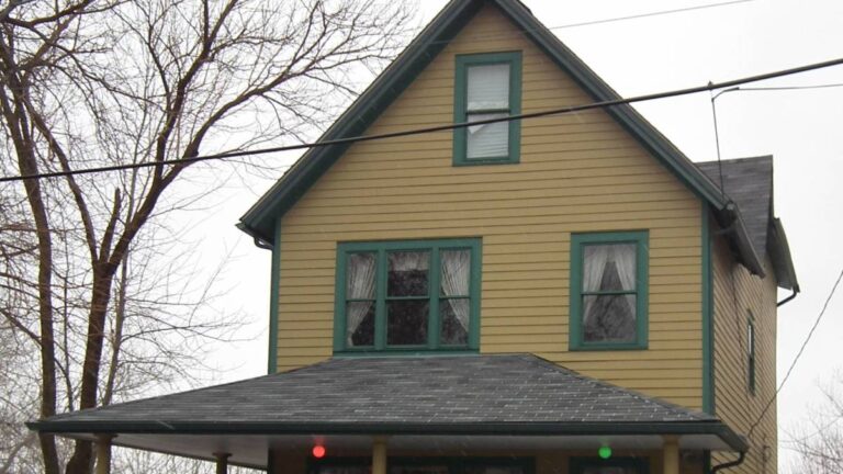 You can now have a sleepover at the house where ‘A Christmas Story’ was filmed