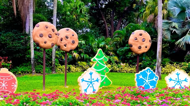 Giant Christmas cookie display at Busch Gardens