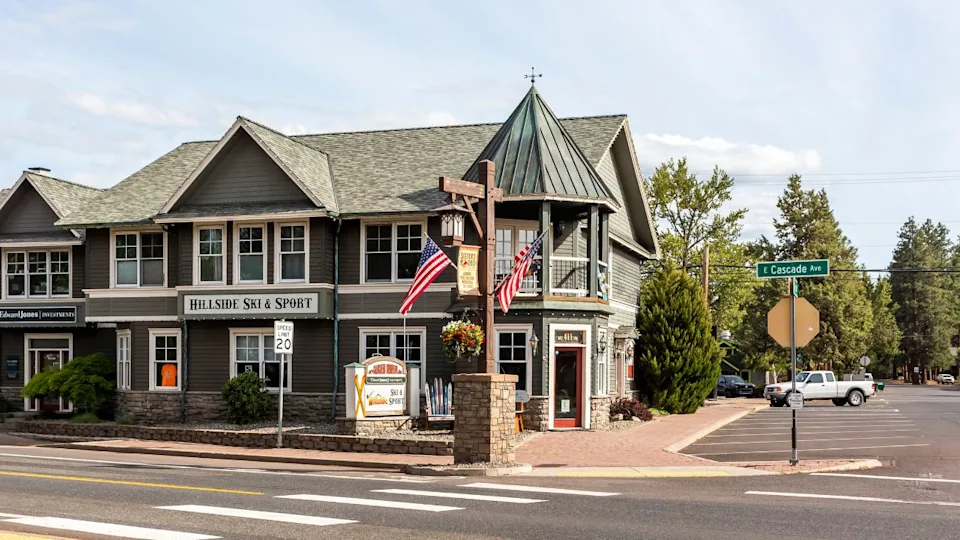 Sisters, Oregon, USA - May 26th, 2025: Road intersection in the town center