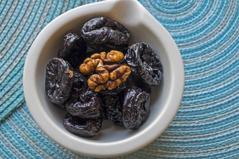 6 Daily Habits Women Over 50 Should Practice for a Longer, Healthier Life