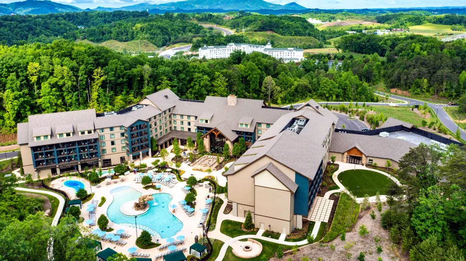 Lodging at Dollywood.